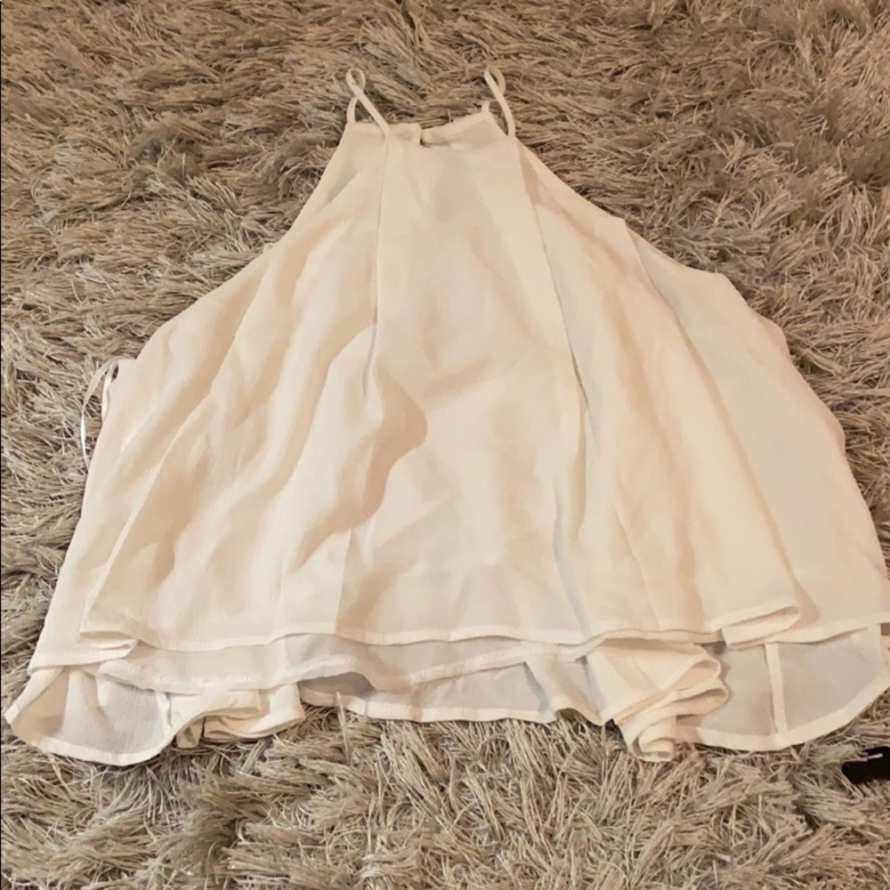 White women’s tank